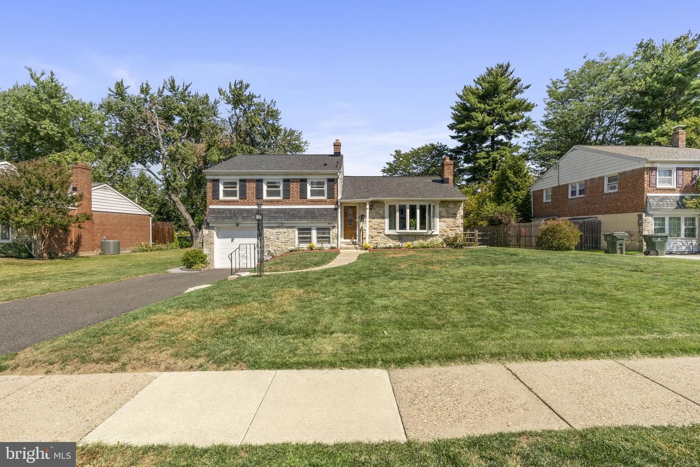 1839 Ambler Road photo 1