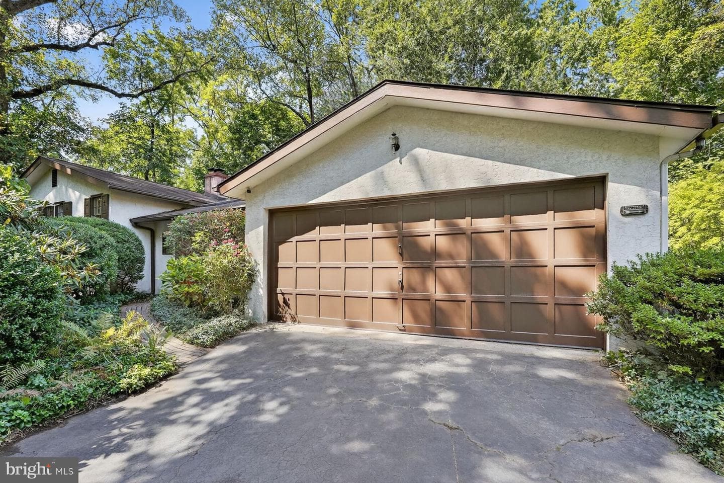 157 Edgewood Drive photo 1