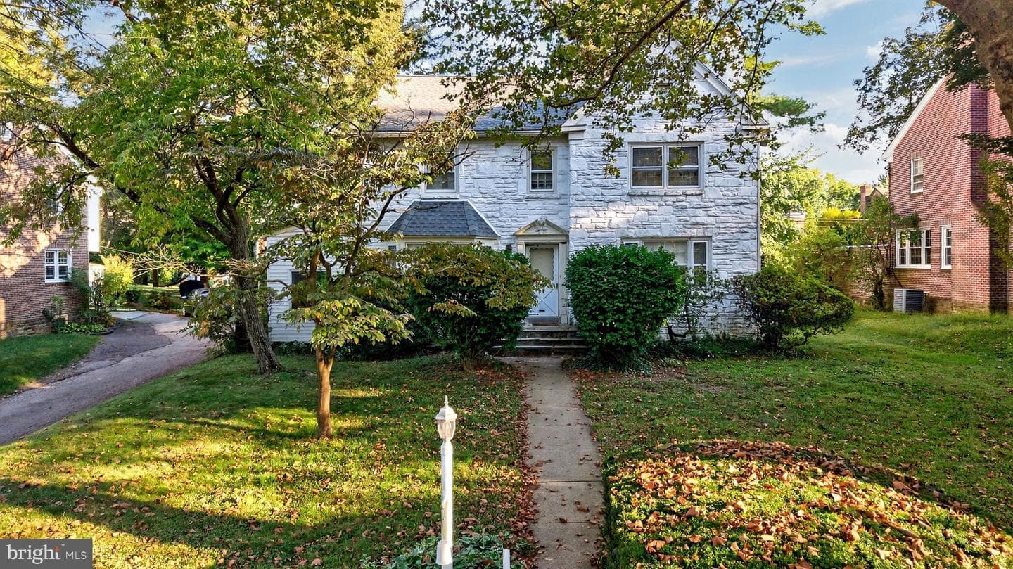 7815 Gayl Road photo 1