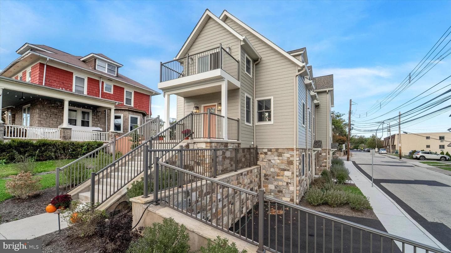 25 N Ridge Ave # A, Ambler