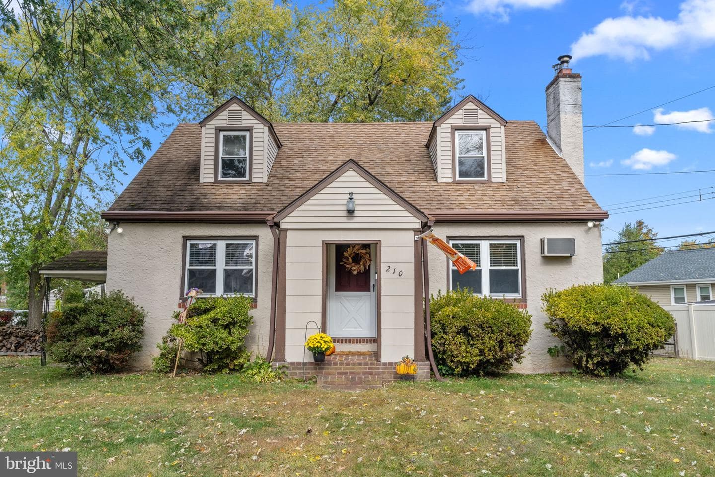 210 Castello Avenue photo 1
