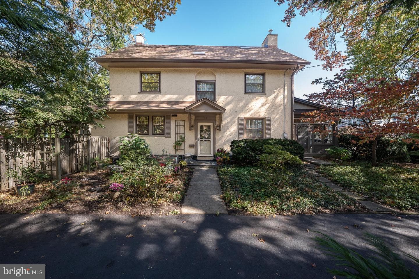 124 Grandview Road photo 1