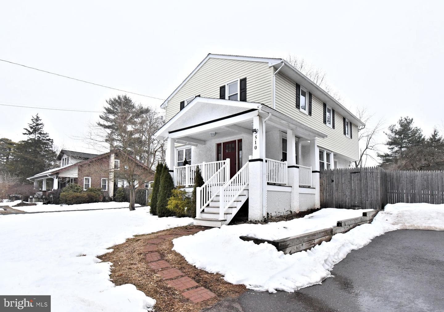 510 N Pleasantview Road photo 1