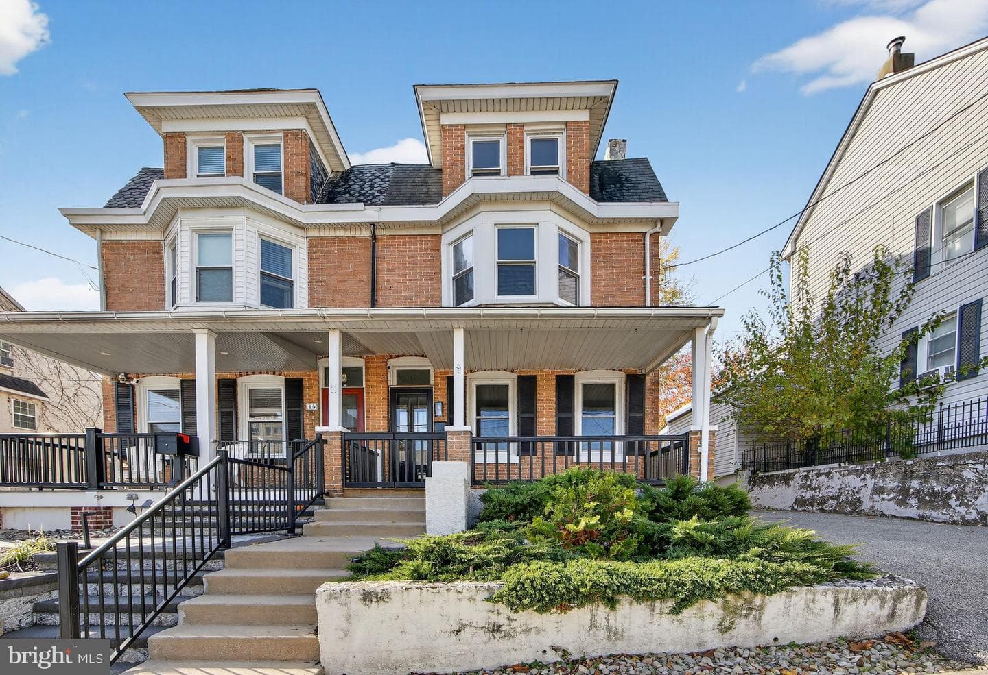 17 Merion Avenue photo 1