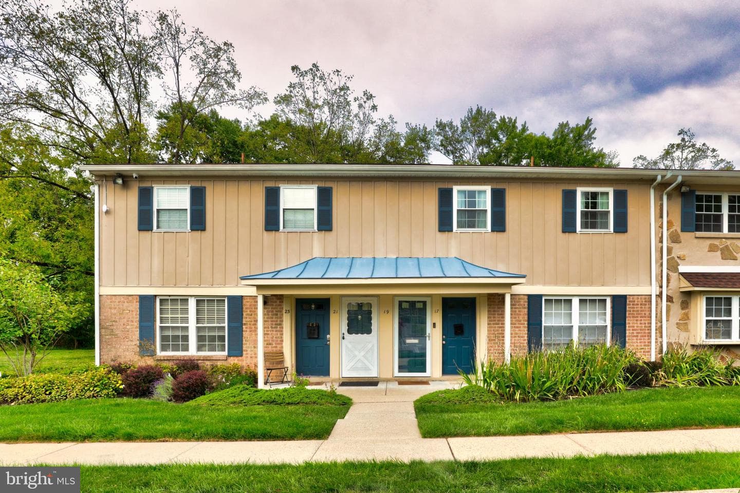 19 Wexford Drive photo 1