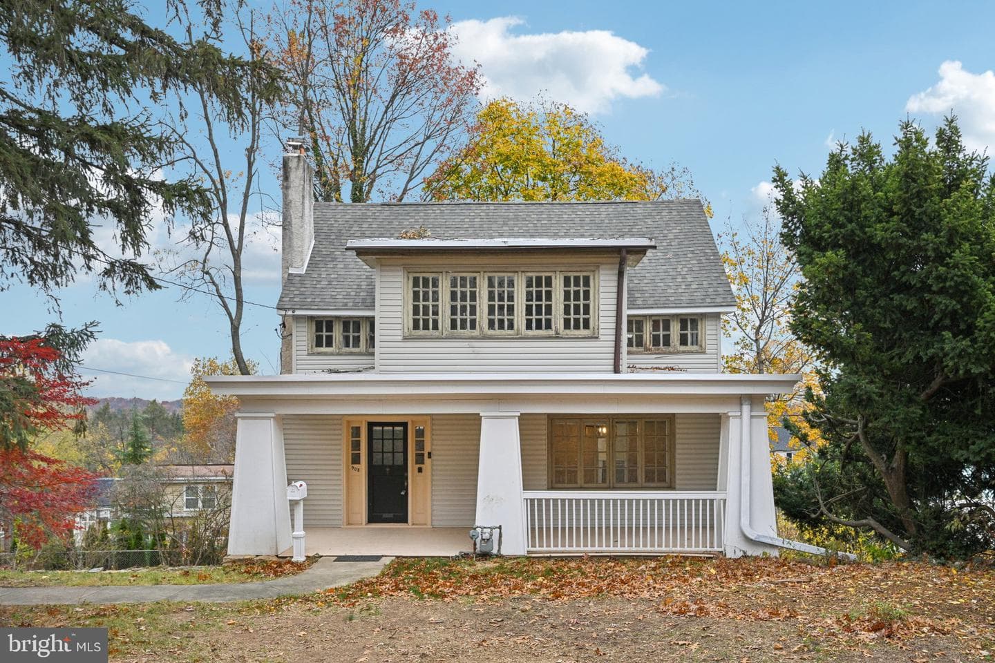 908 Edge Hill Road photo 1