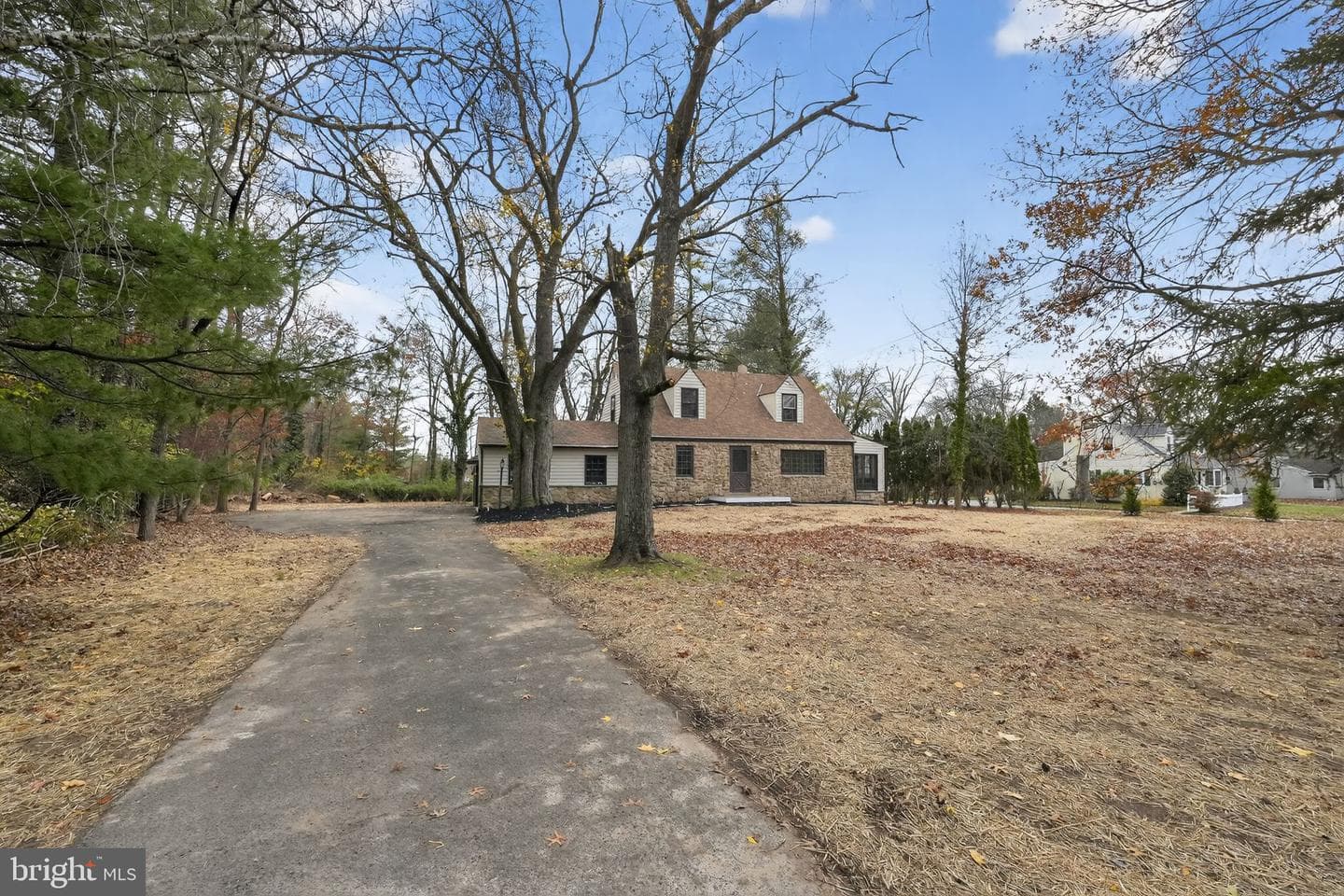 1698 Penllyn Blue Bell Pike photo 1