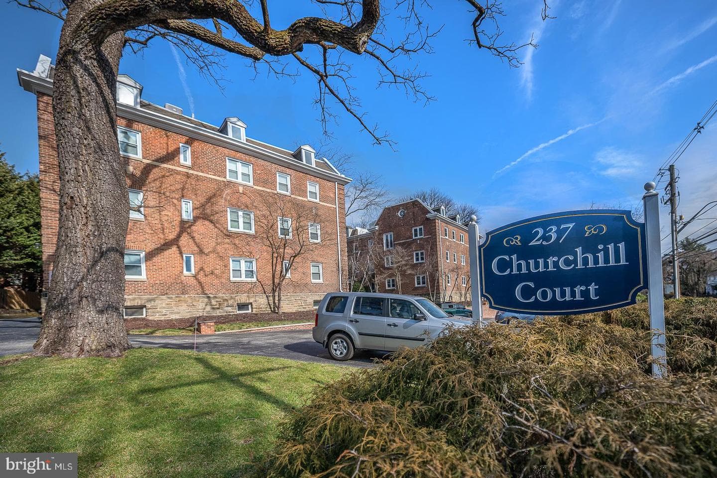 237 W Montgomery Avenue #3r photo 1