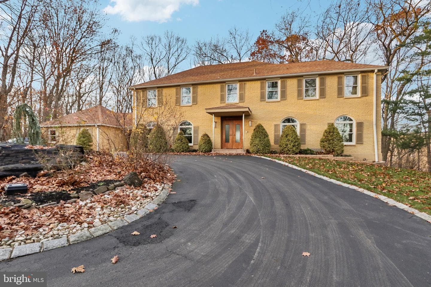 400 Highview Drive photo 1