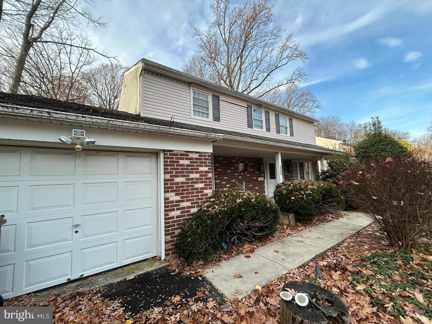 3225 Burn Brae Drive photo 1