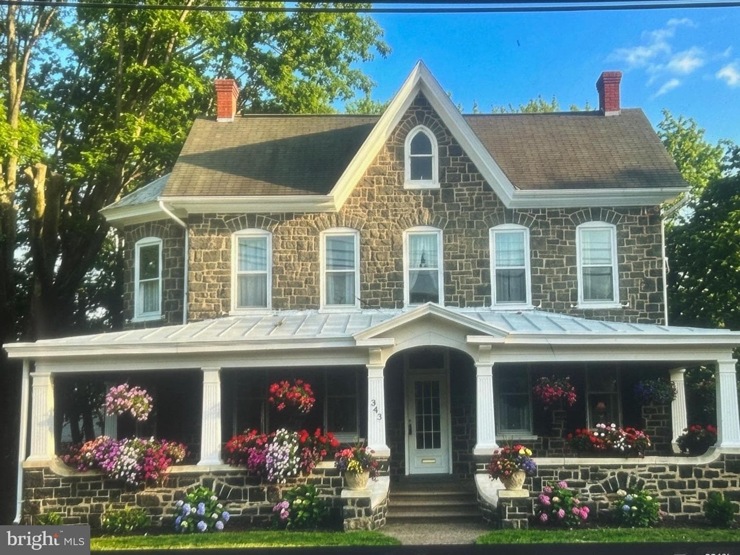 343 Main Street photo 1