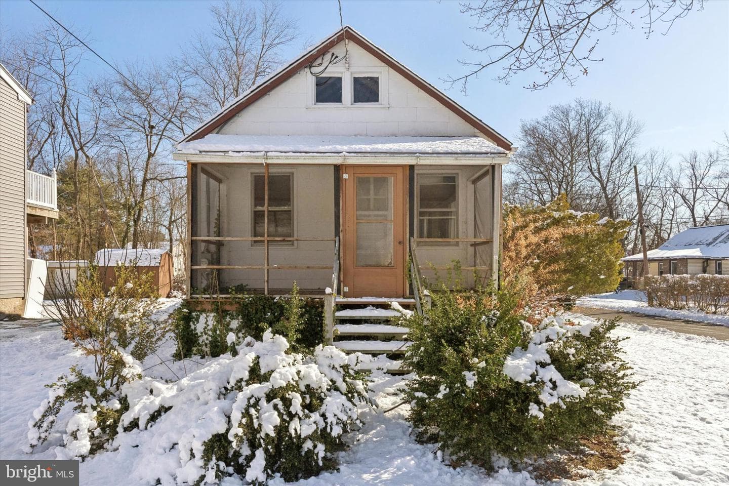 339 Laurel Avenue photo 1