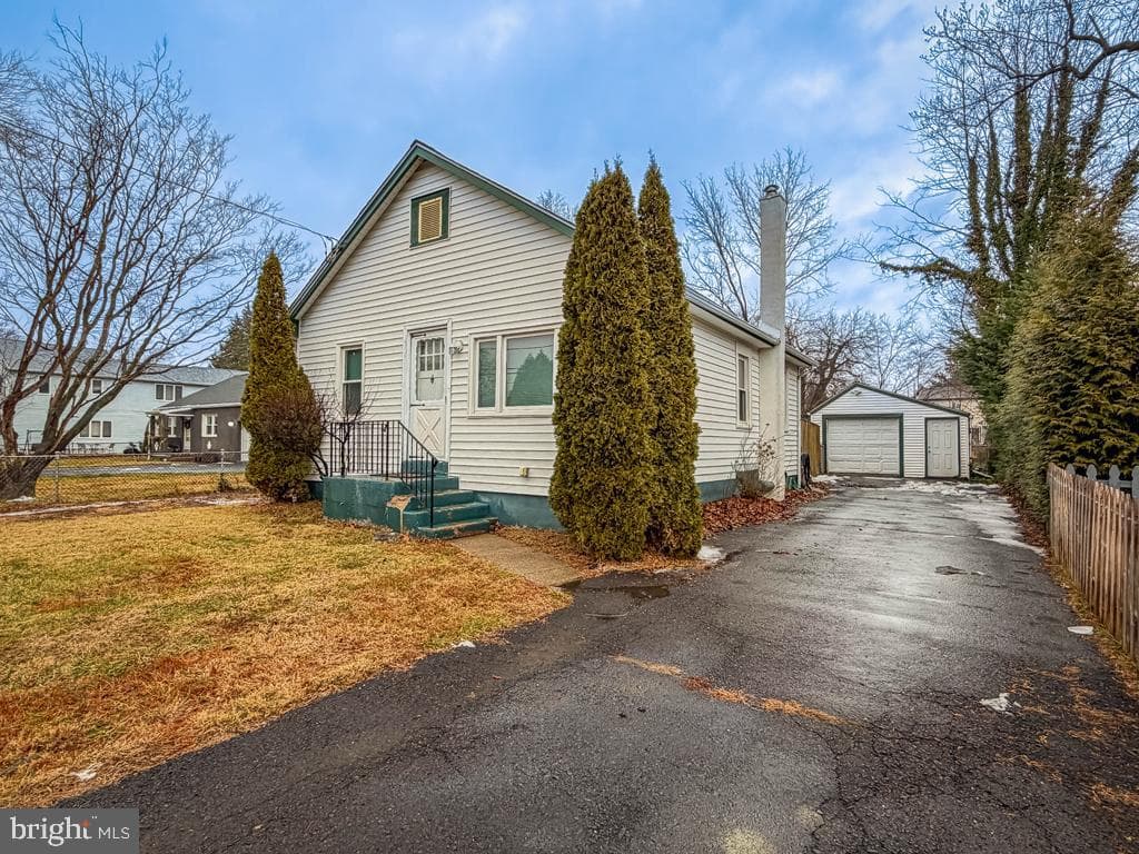 434 Woodland Avenue photo 1