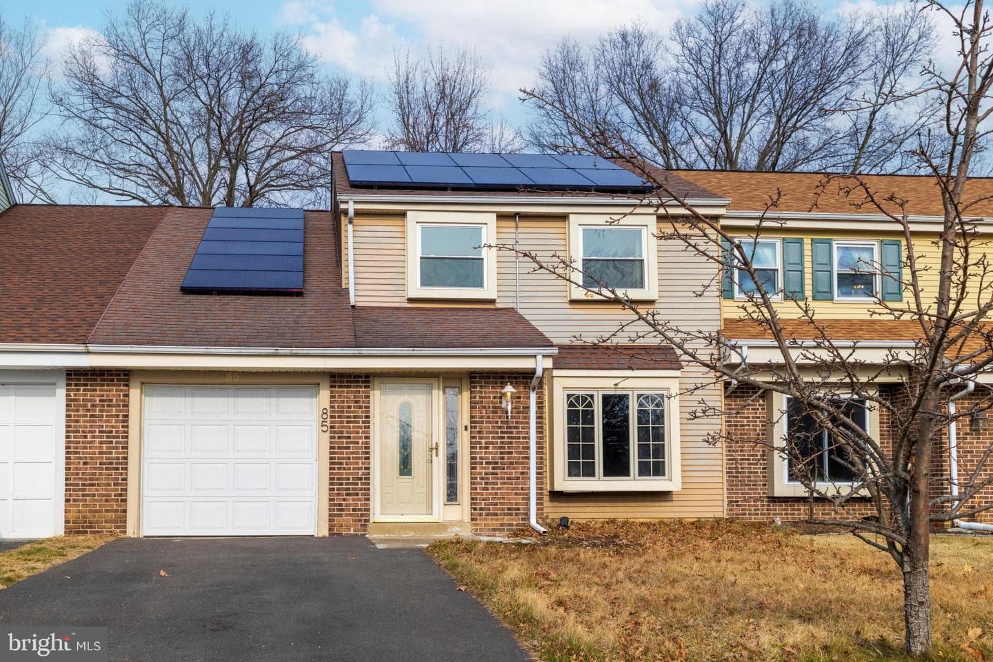 85 Greenwoods Drive photo 1
