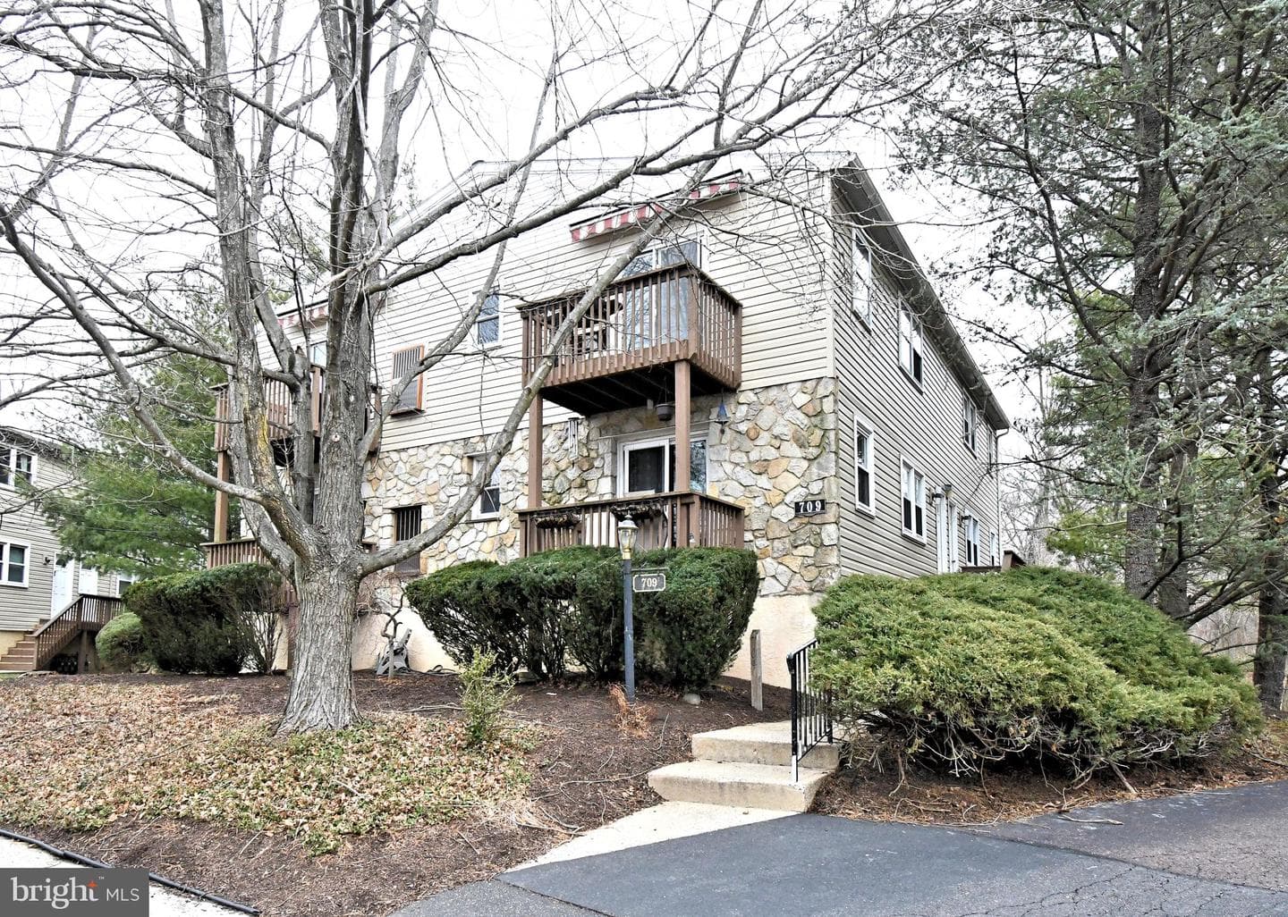 709 Willow Street #2-A photo 1
