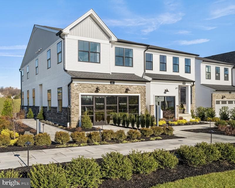 107 Mahogany Lane #model Home For Sale