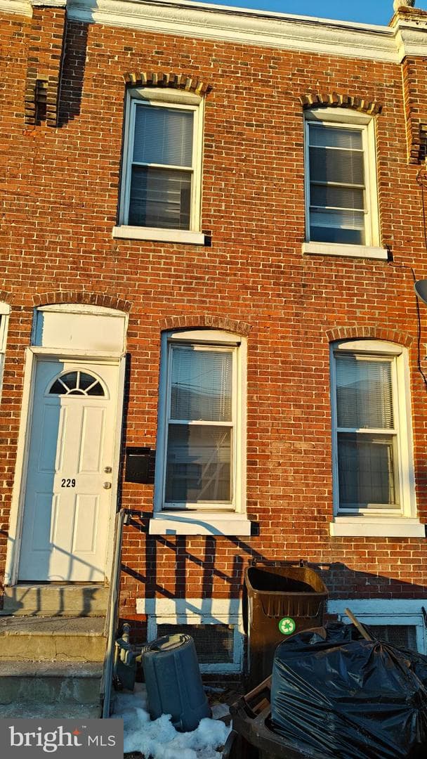 229 W Spruce Street