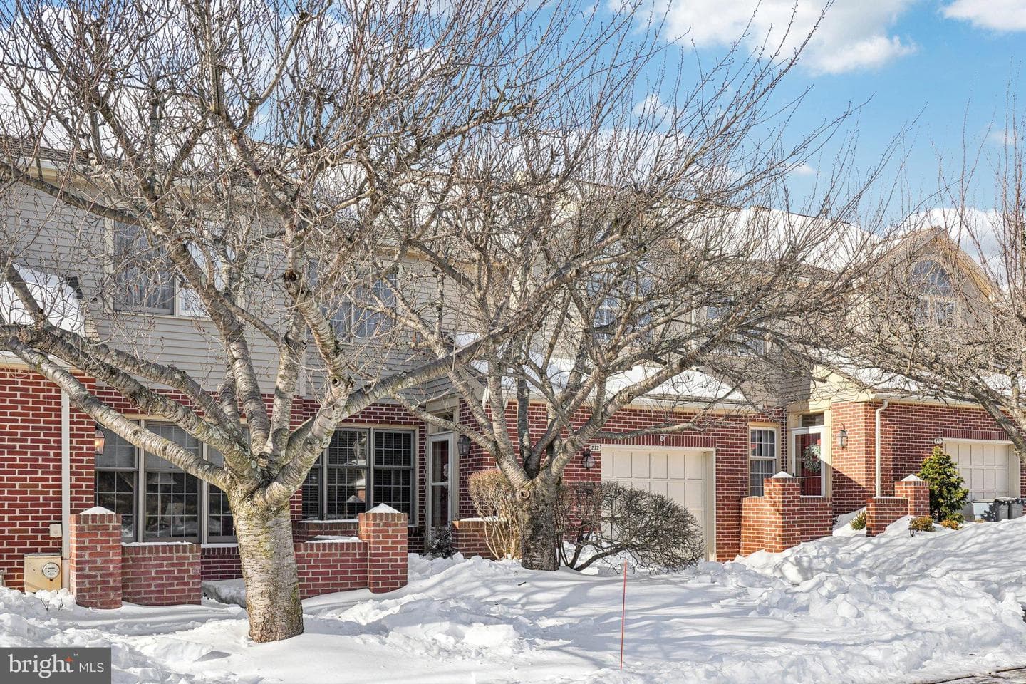 272 Almwich Place photo 1