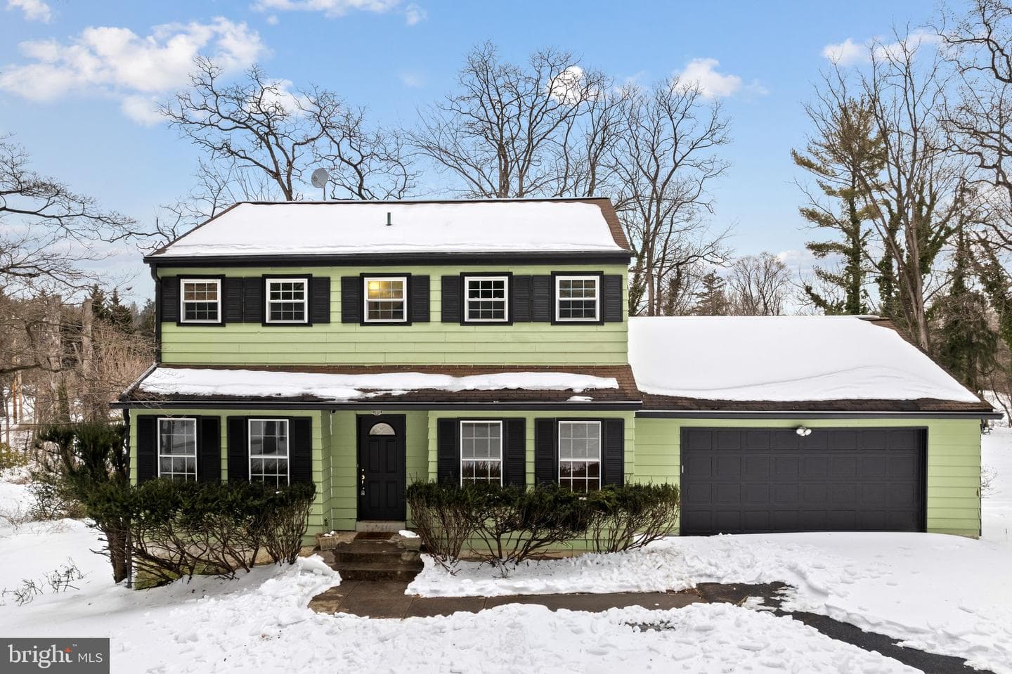 2543 Gypsy Lane photo 1