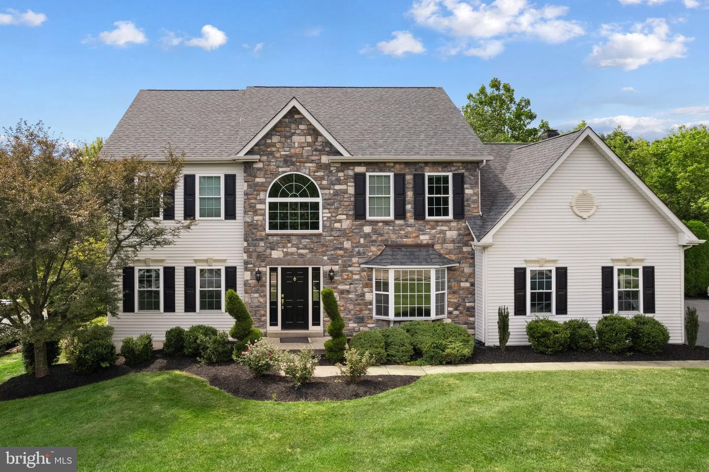 7014 Windswept Lane photo 1