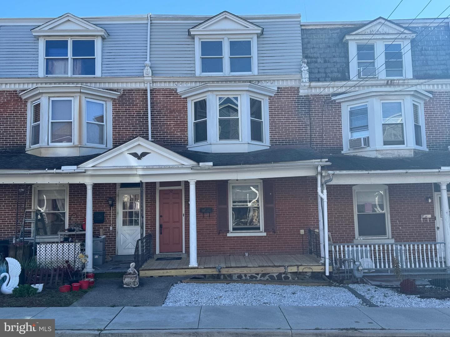 52 Hillside Avenue photo 1