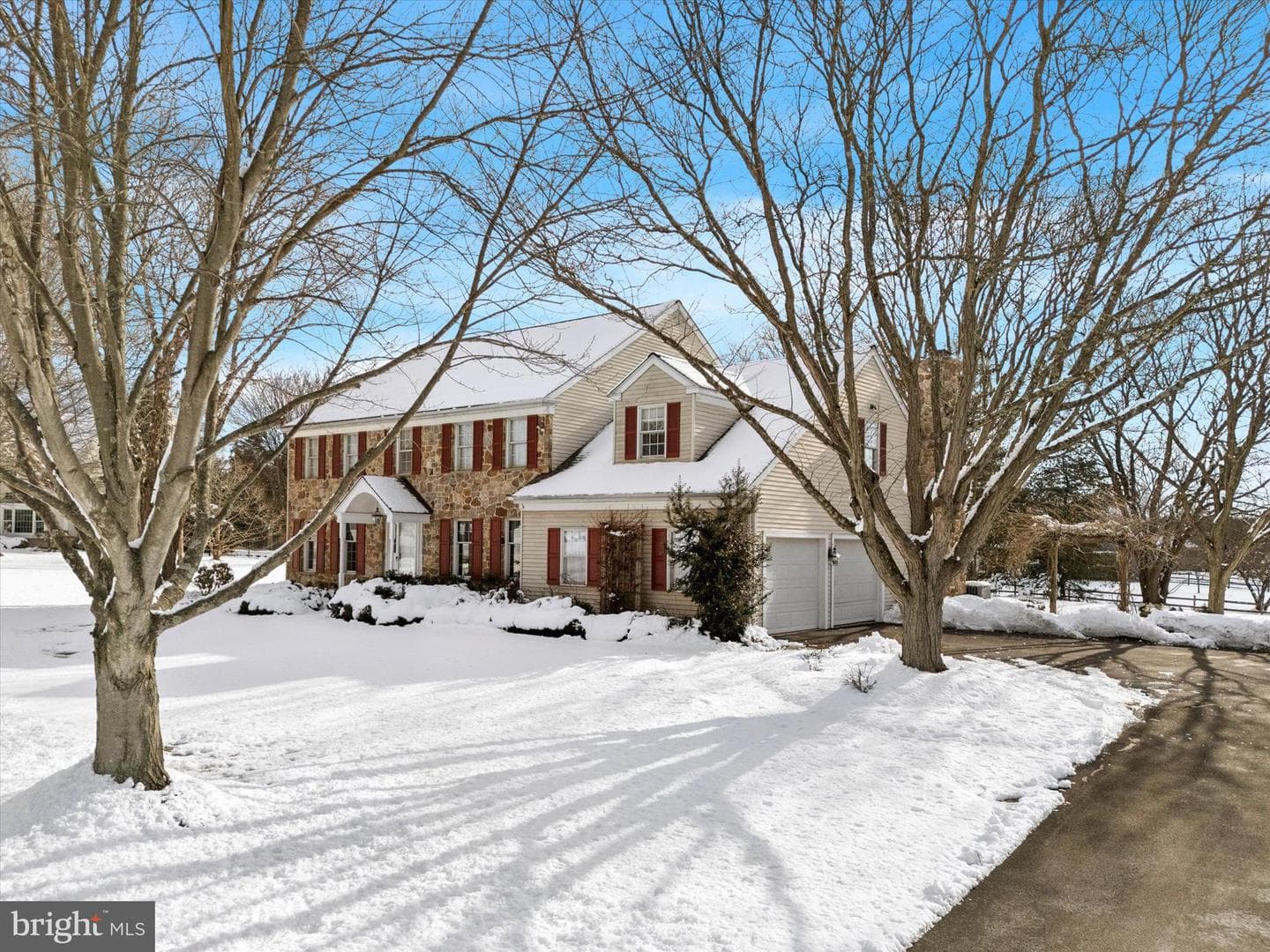 1030 Rosewood Drive photo 1