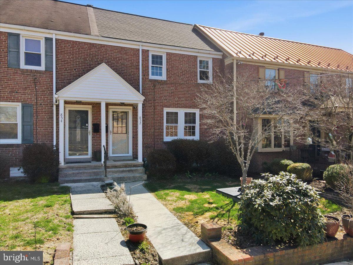 852 Feist Avenue photo 1