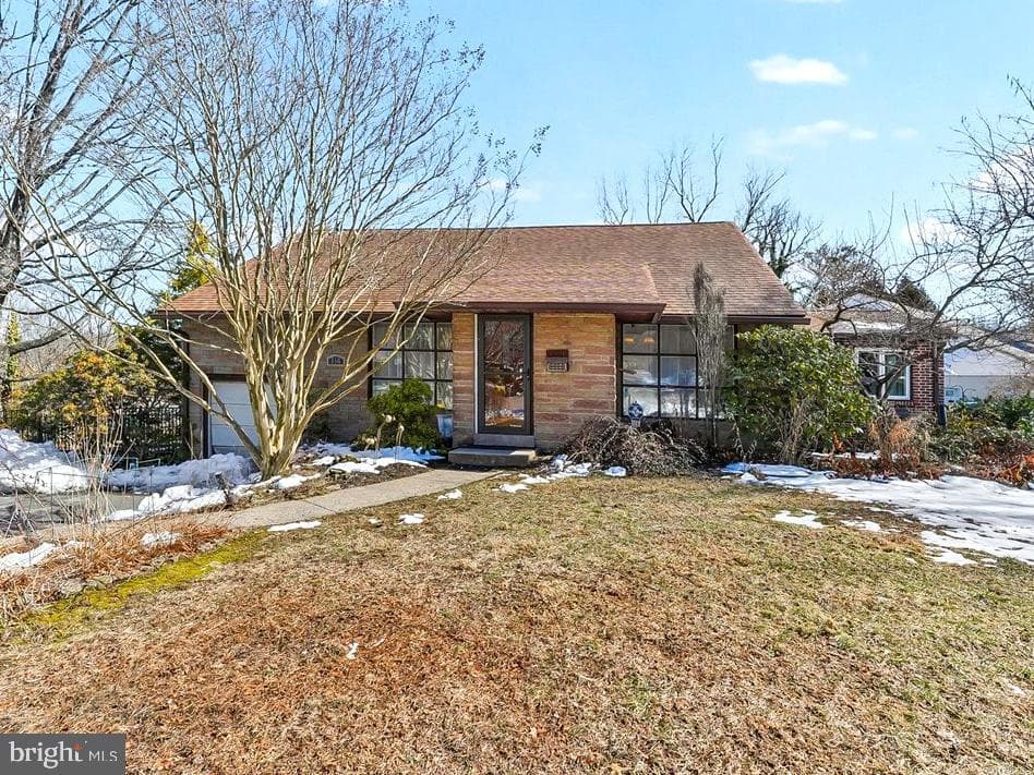 114 Cornell Road photo 1