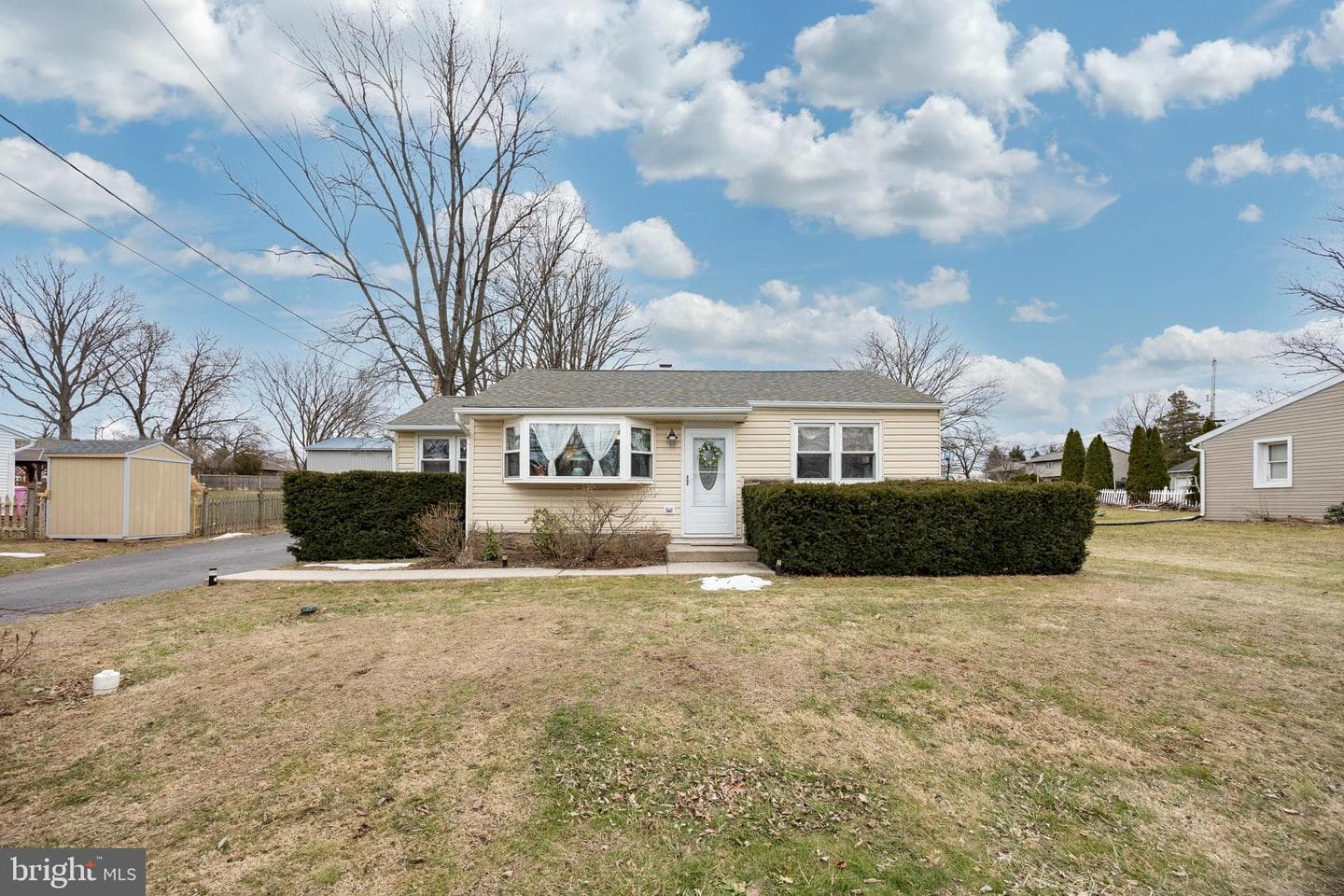 162 N Reed Road photo 1
