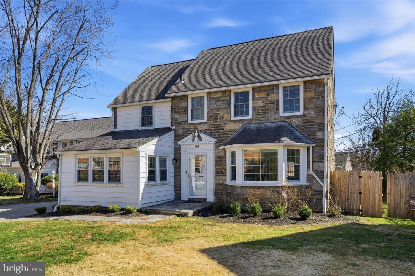 108 Summit Lane