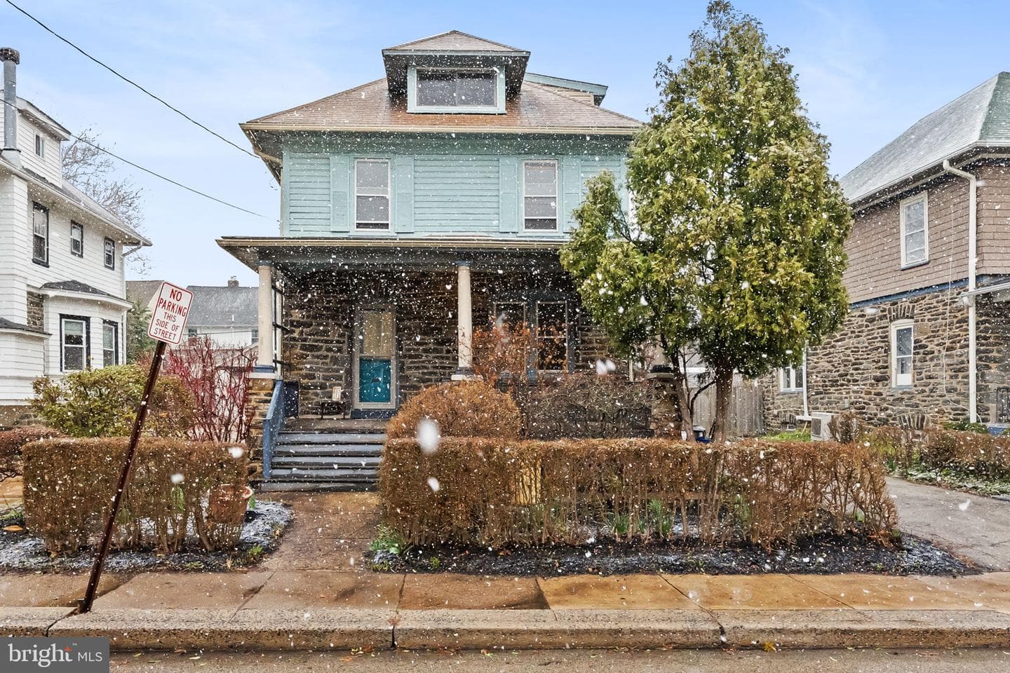221 Wayne Avenue photo 1