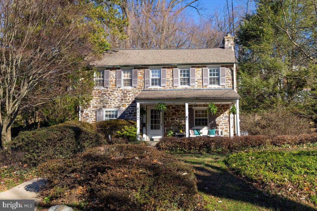 8312 Tulpehocken Avenue photo 1