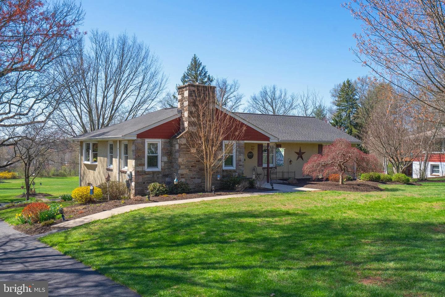 1043 Davis Grove Road