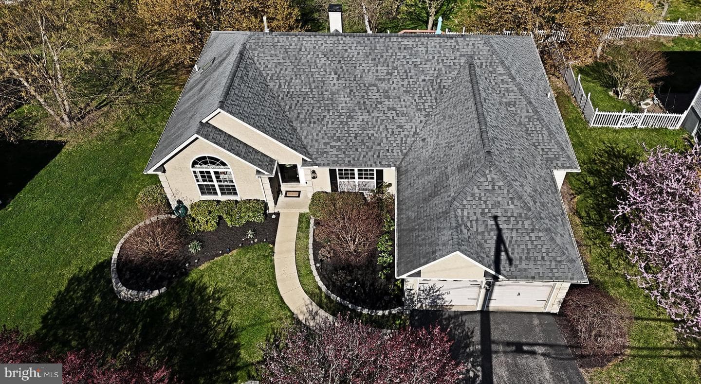 394 Anderson Road photo 1