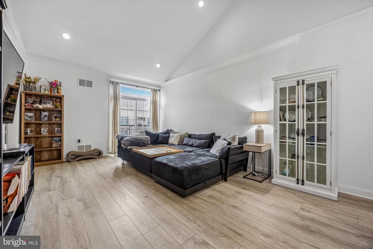 200 W Elm Street #1428
