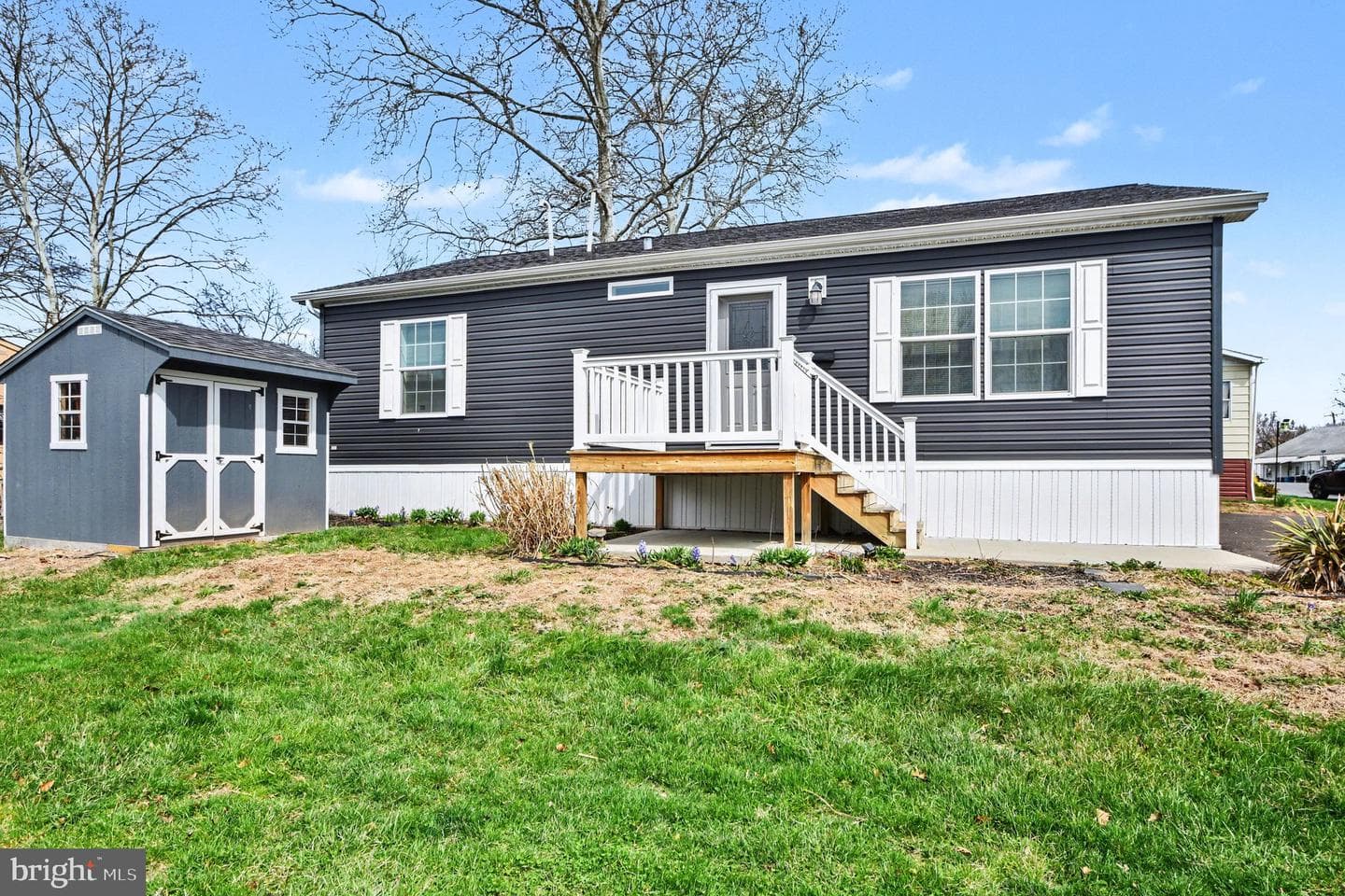 215 Green Hill Drive photo 1