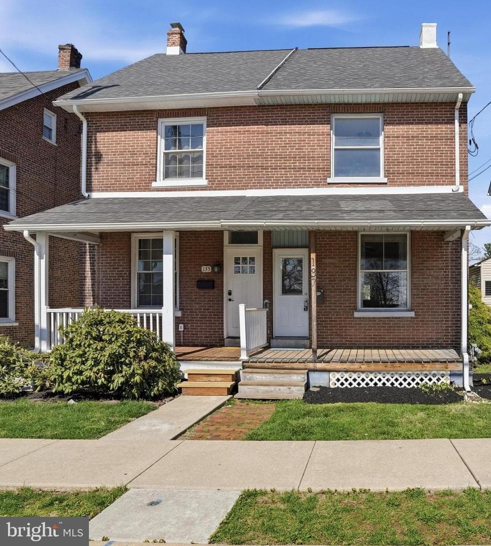 137 Penn Street photo 1