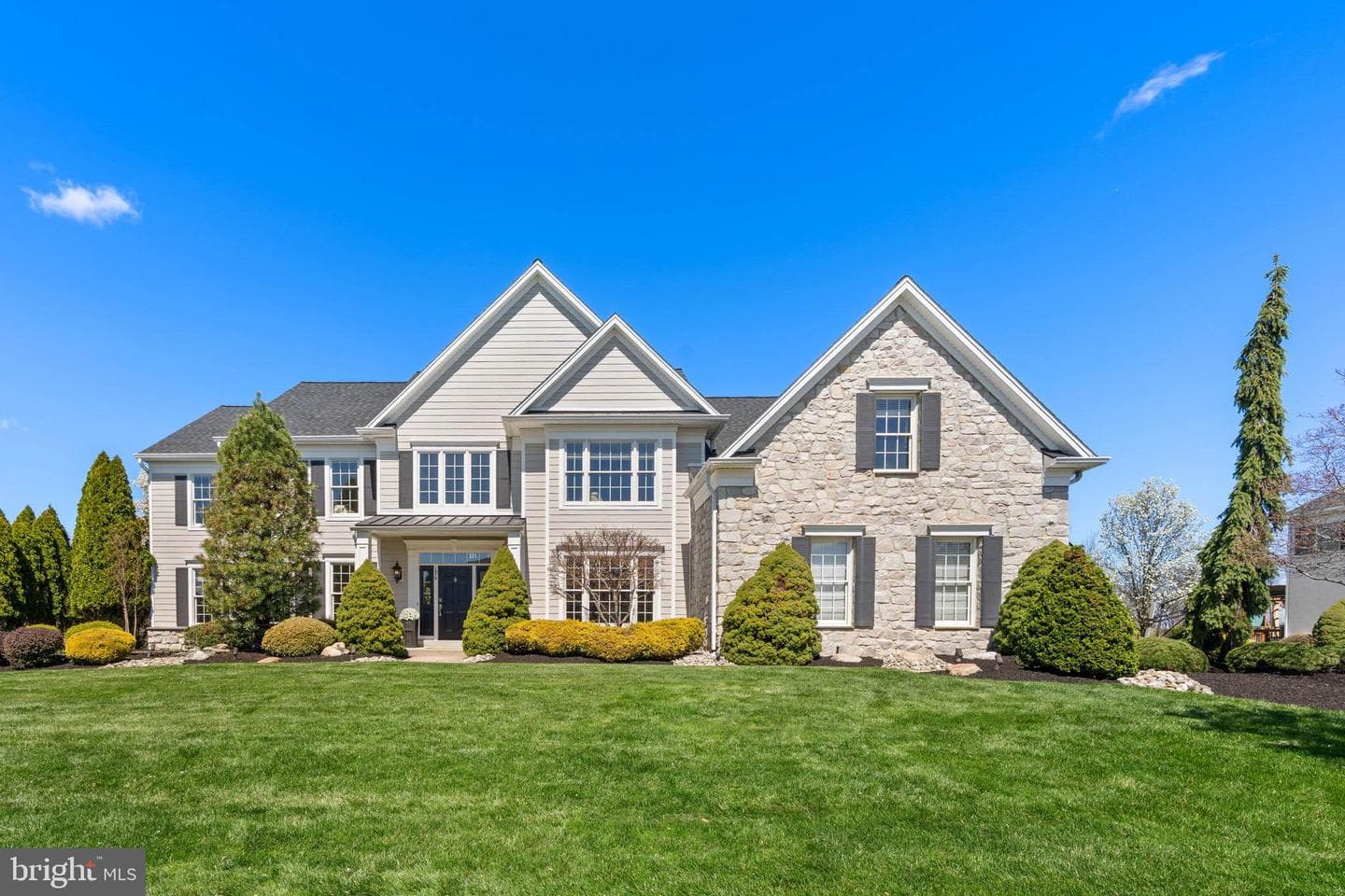 1379 Bryant Court