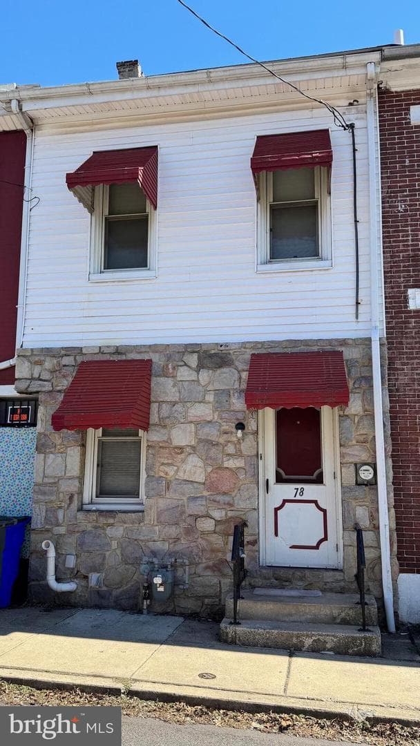 78 Warren Street photo 1