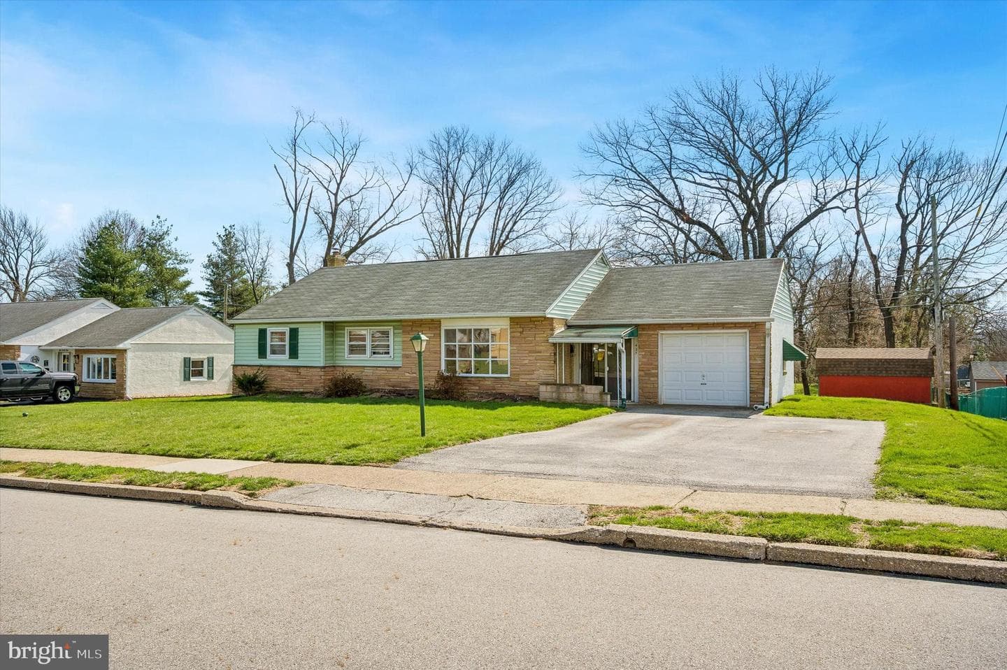 425 Pastell Lane