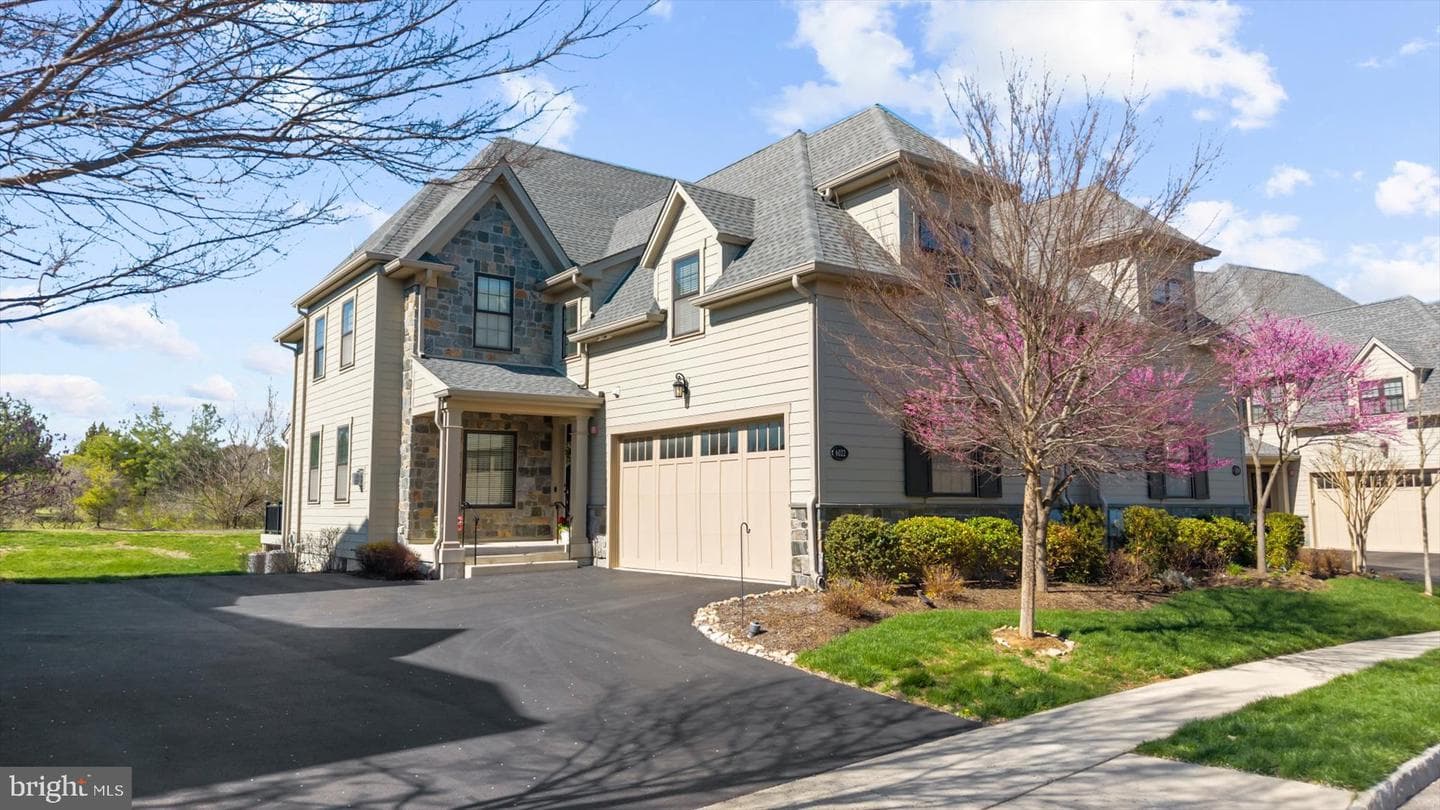 6022 Creekside Dr