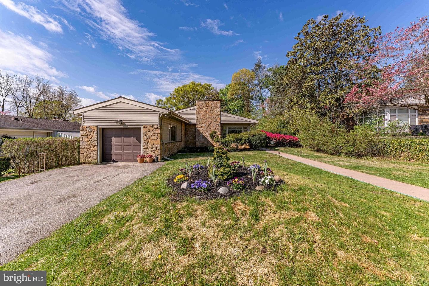 266 Tomkenn Road