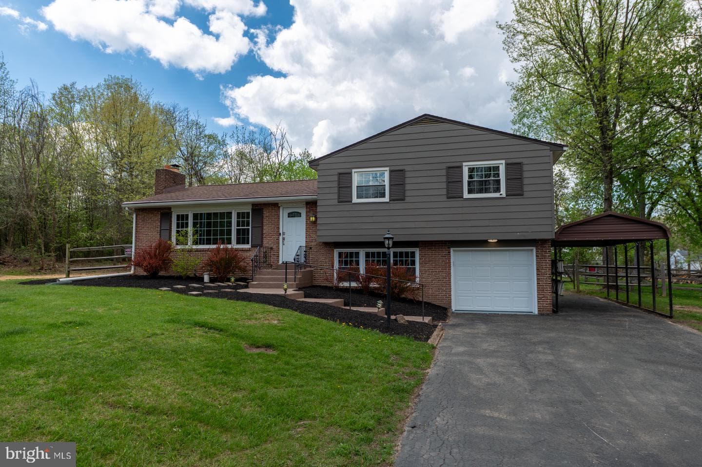 2247 Bruce Drive