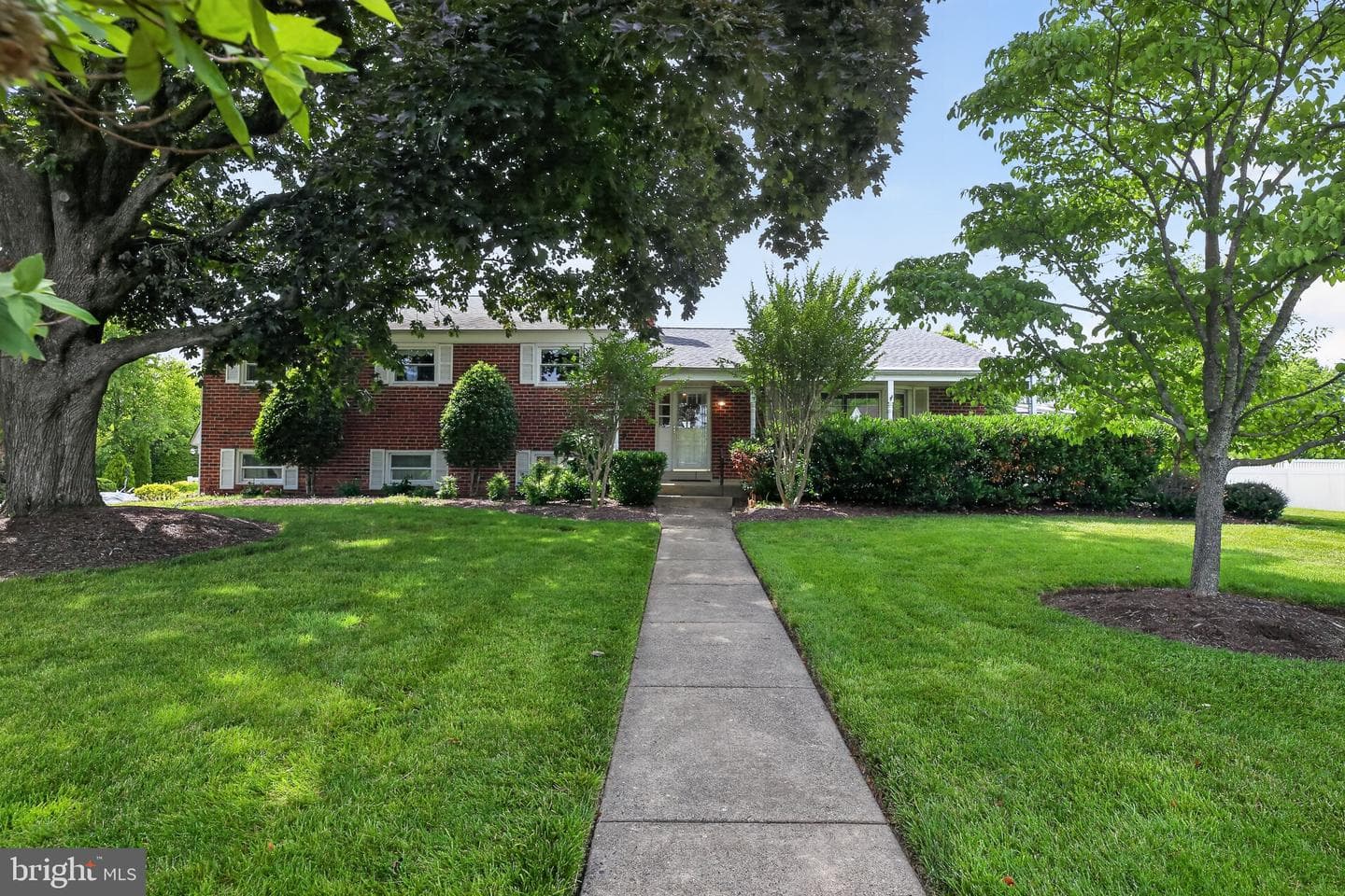 3902 Shelley Road