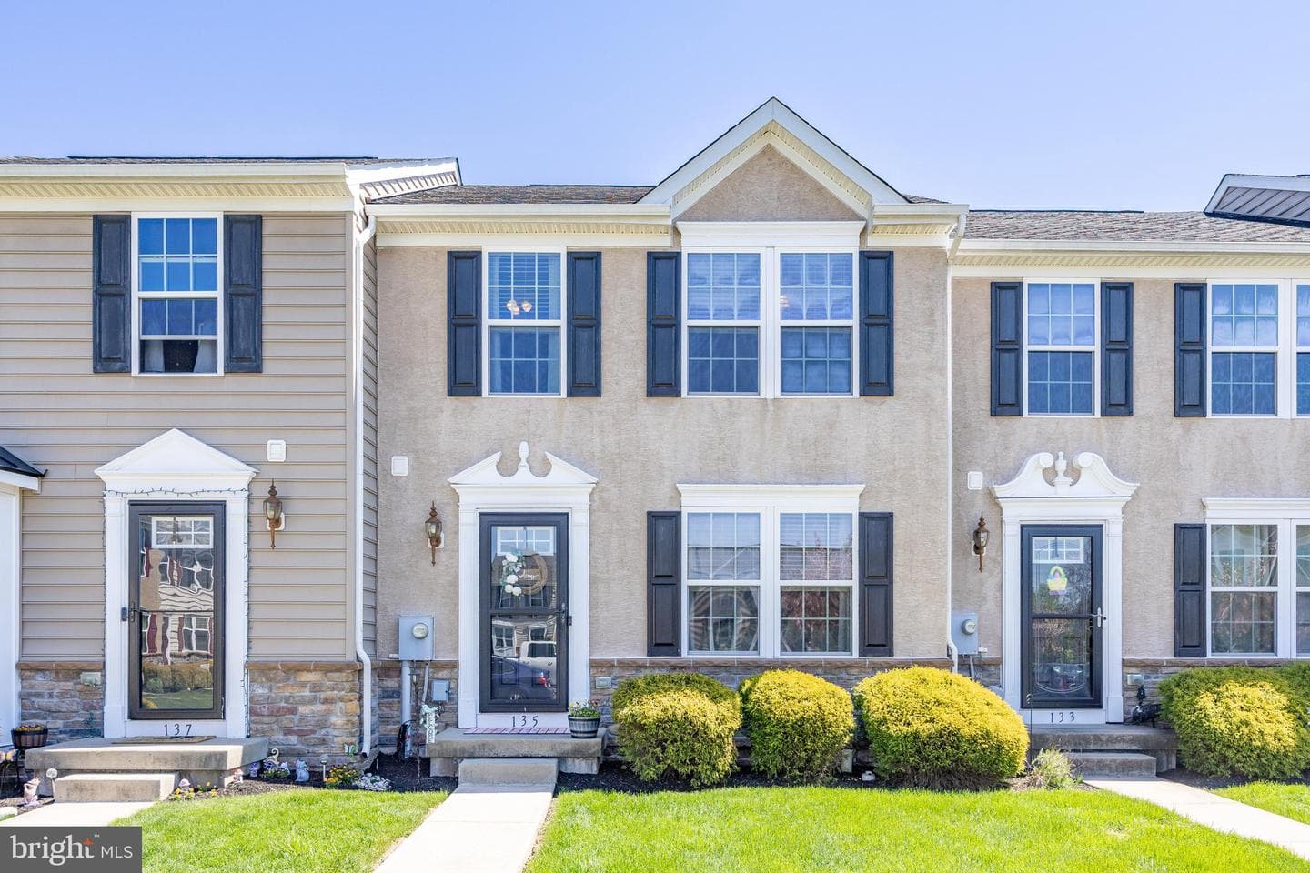 135 Sandpiper Court photo 1