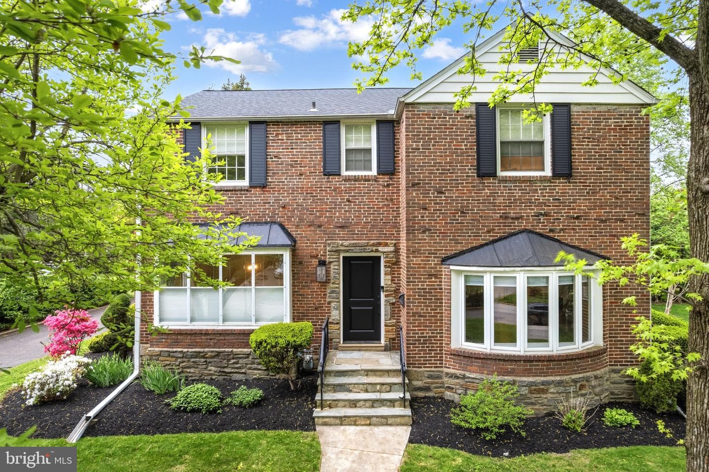 324 Sinkler Road photo 1