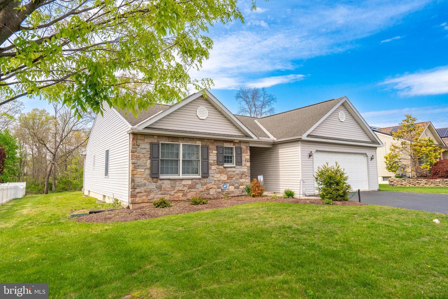 779 Hunter Drive