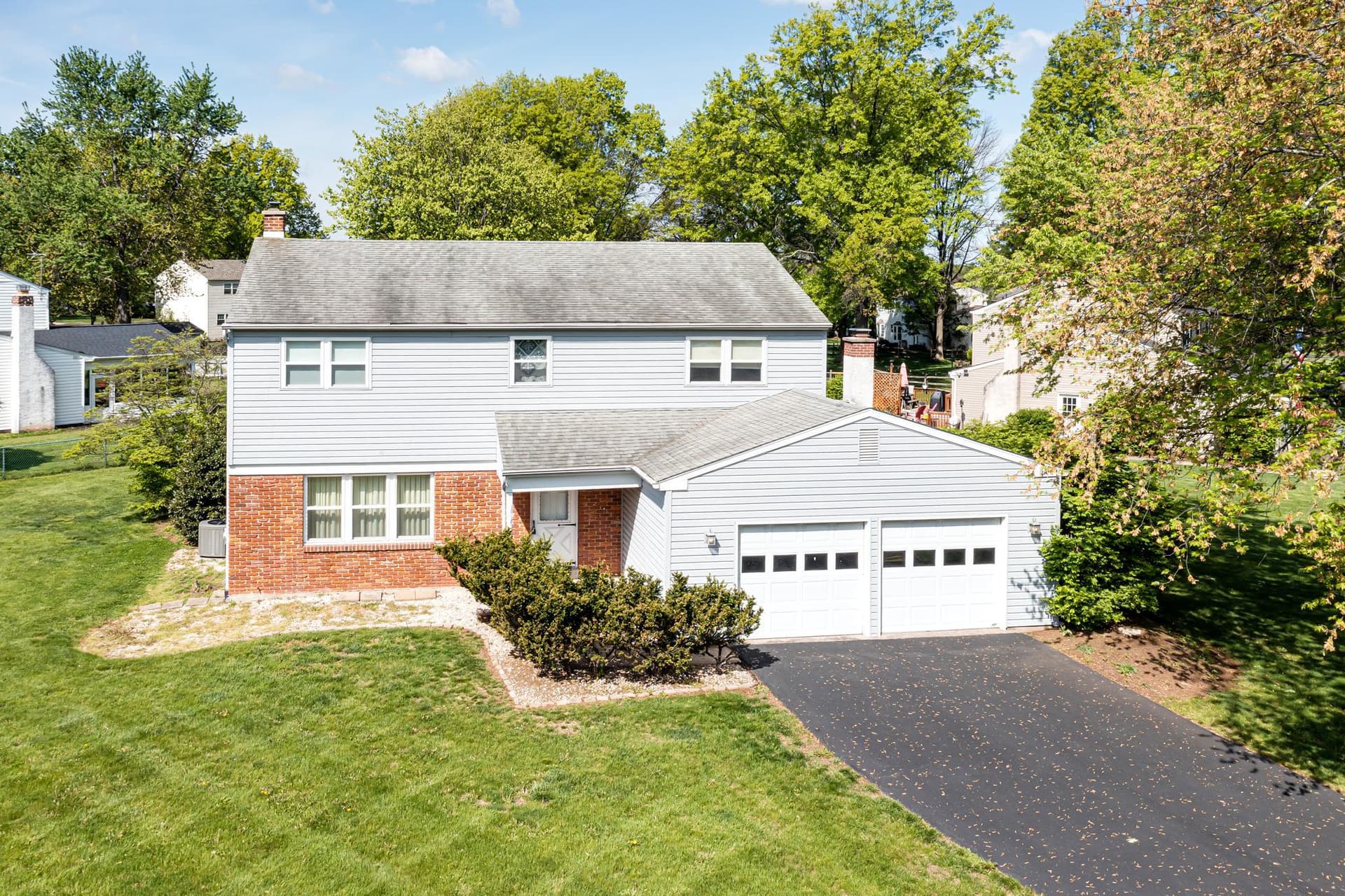 800 Maxwell Place