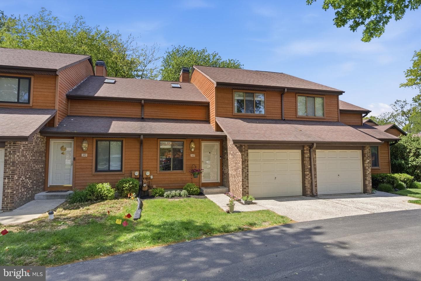 312 Winding Way photo 1