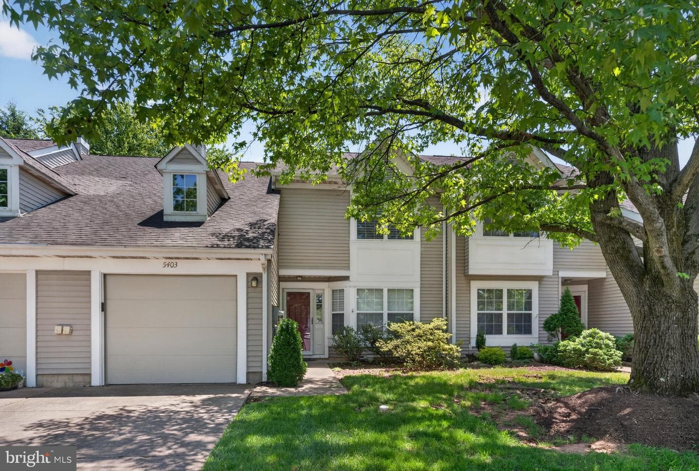 5403 Plantation Court